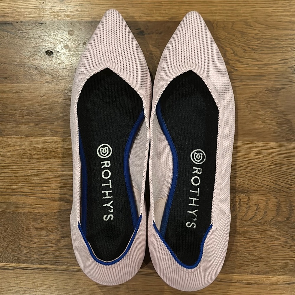 Rothy’s Petal Point Flats 🌸🪷💙